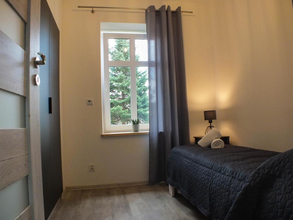 Apartament Plac Piastowski 1 Jelenia Góra Extérieur photo